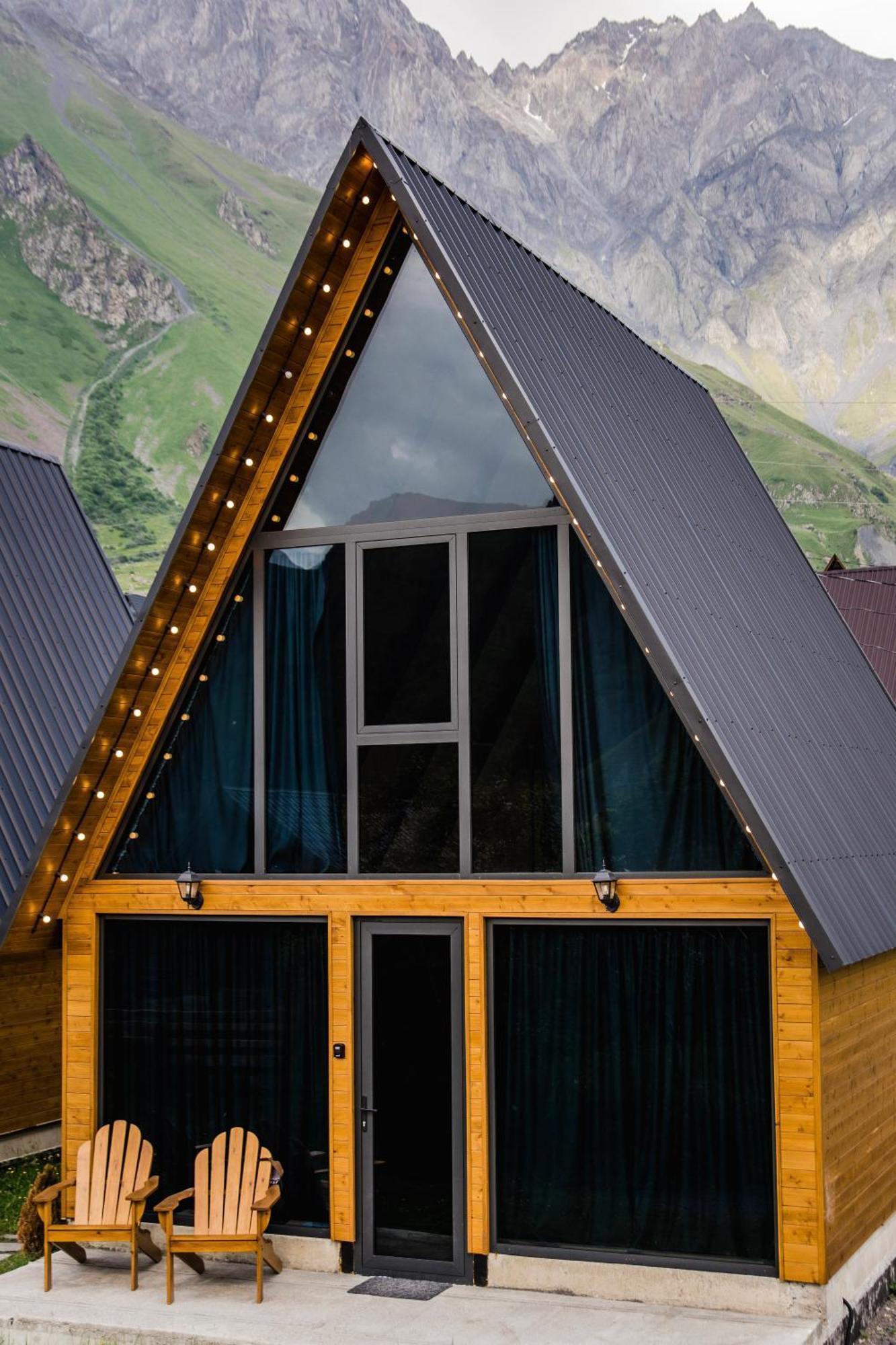 Kazbegi Hills Cottages Bagian luar foto