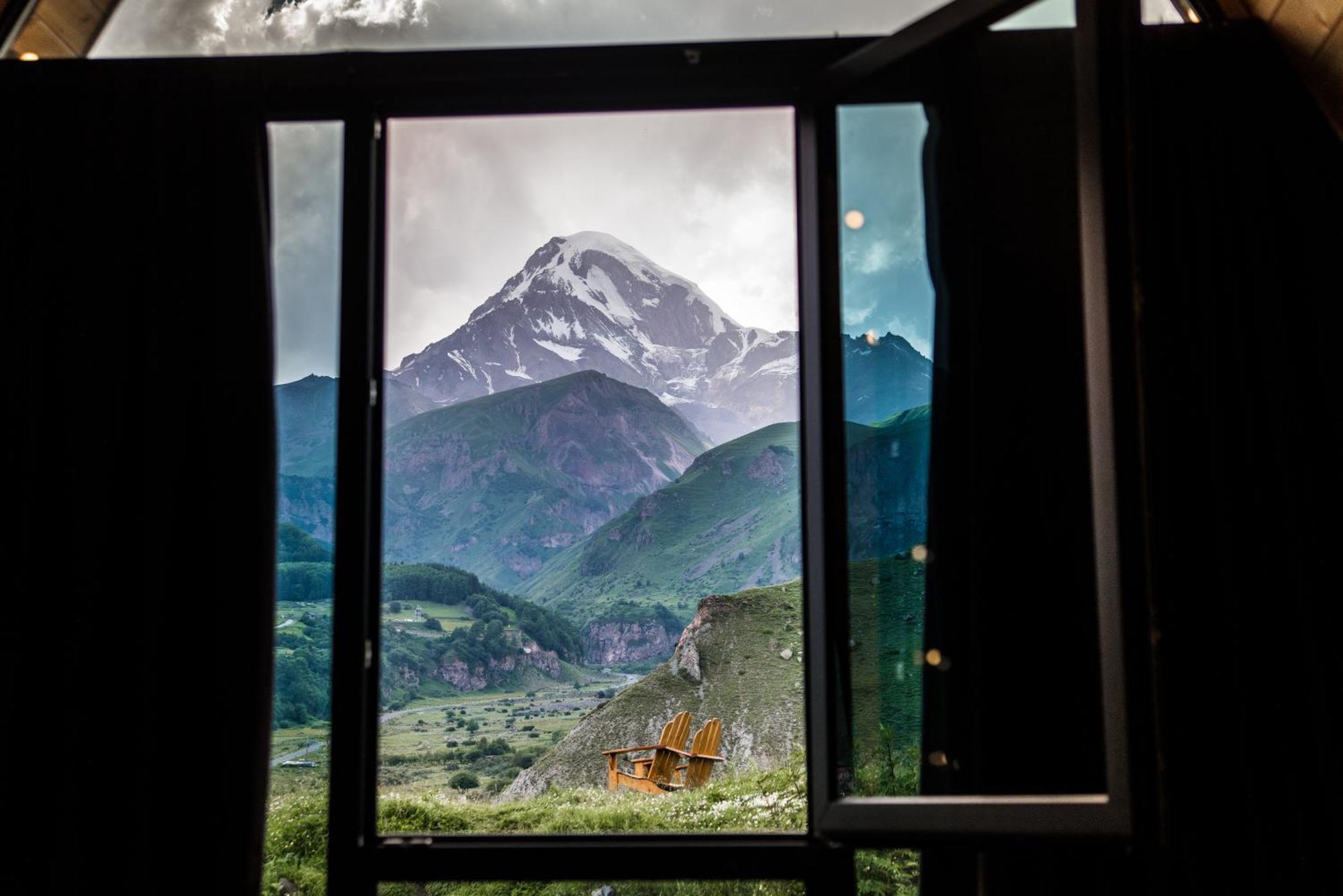 Kazbegi Hills Cottages Bagian luar foto