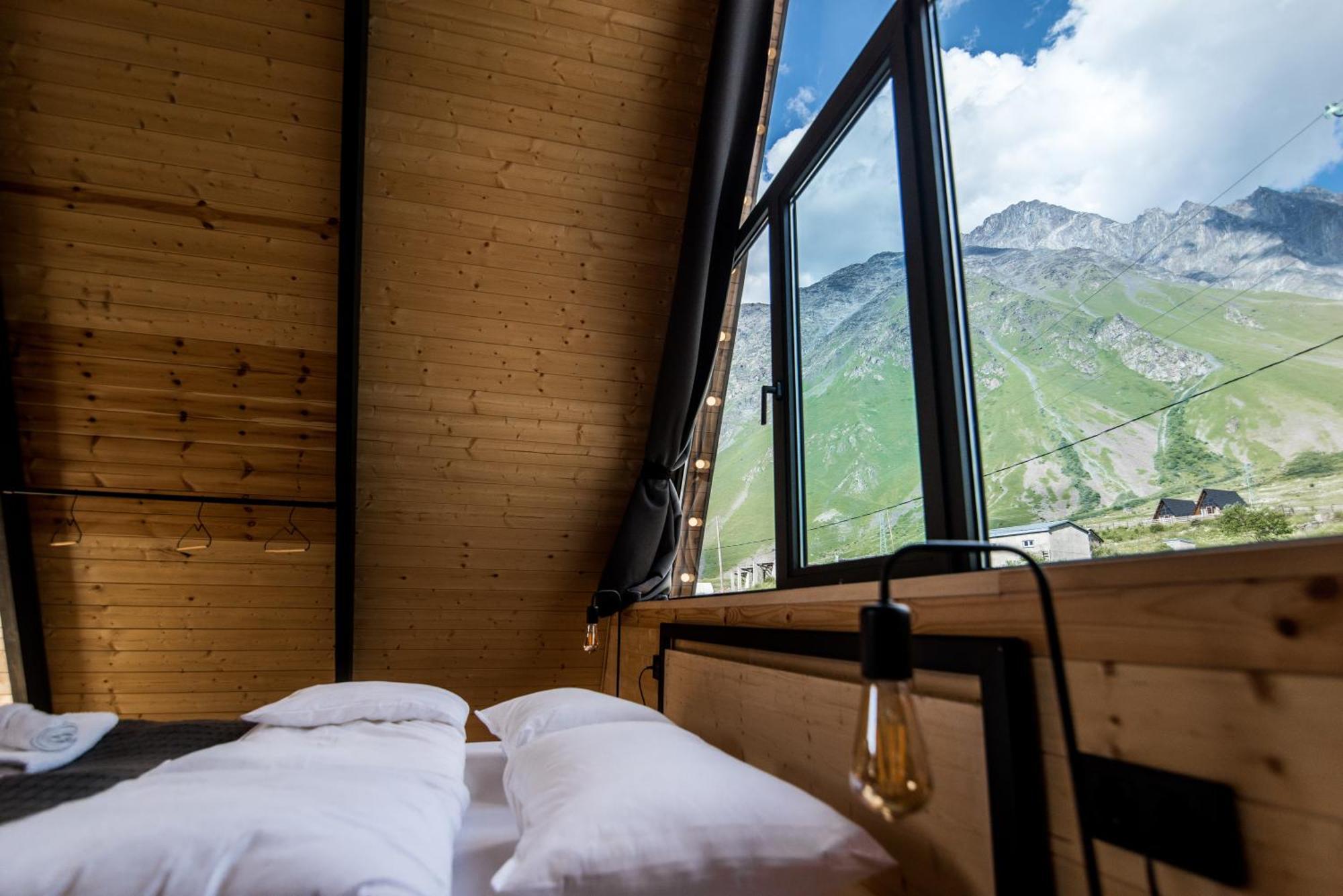 Kazbegi Hills Cottages Bagian luar foto